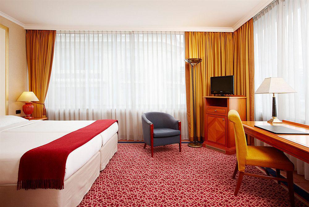 Nh Collection Brussels Centre Hotel Стая снимка